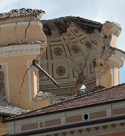 El Papa expresa su dolor por las víctimas del terremoto en Italia